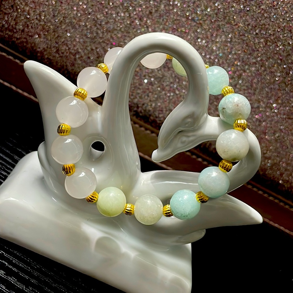 Clear Gold Bracelet